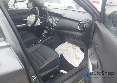 2020 Nissan Kicks Sr Xtronic Cvt из США, поврежденный, VIN 3N1CP5DV3LL516620